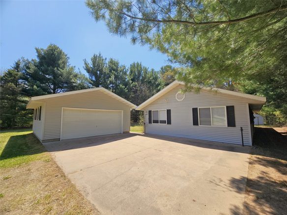 1232 22nd Street, Cameron WI 54868 - Residential house for sale - MLS #1600943 - image1