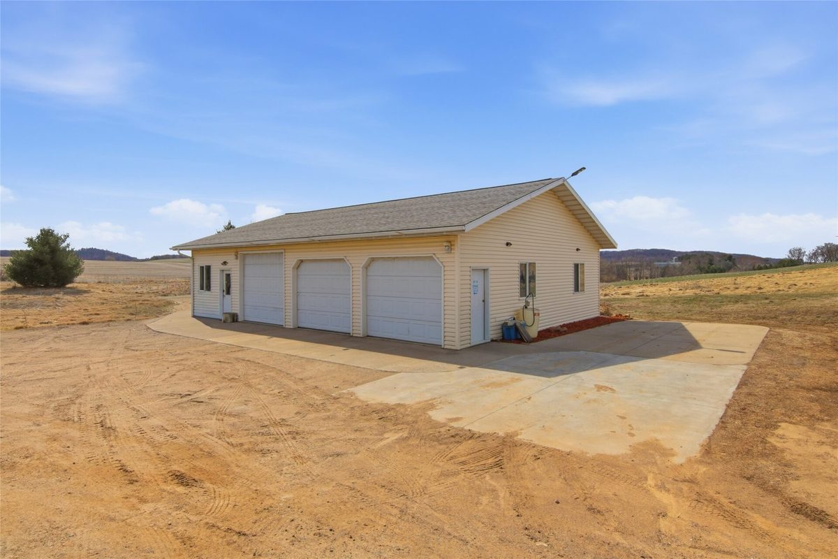 3495 190th Avenue, Bloomer WI 54724 - Residential house for sale - MLS #1599858 - image2