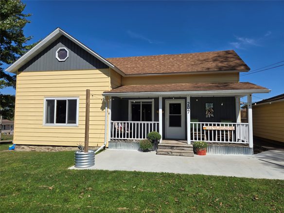 207 15th Street, Neillsville WI 54456 - Residential house for sale - MLS #1605147 - image1
