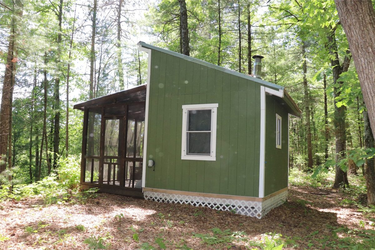 N7280 Waters Edge Road, Black River Falls WI 54615 - Residential house for sale - MLS #1601969 - image13