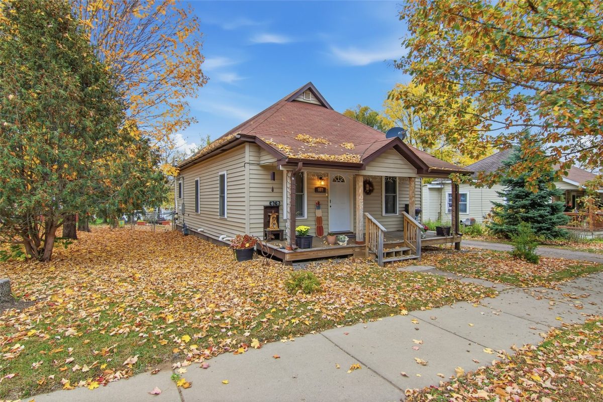807 Miner Avenue, Ladysmith WI 54848 - Residential house for sale - MLS #1605919 - image1