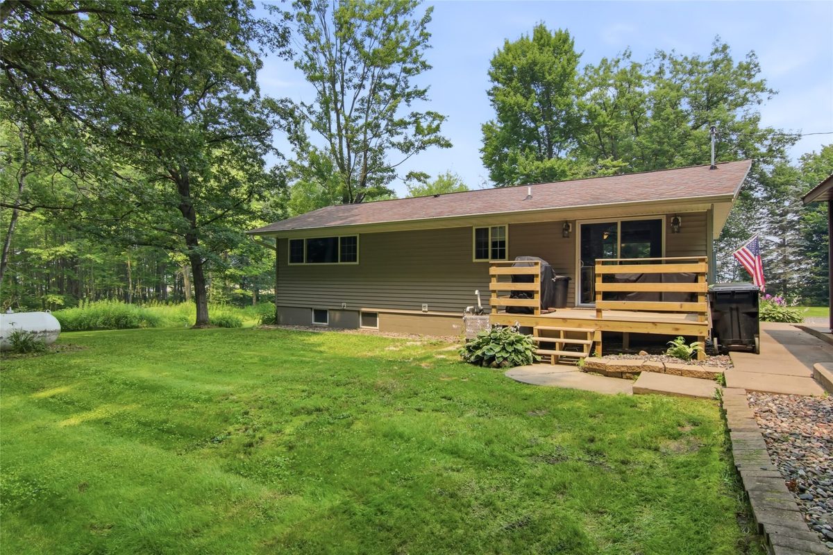 10567 County Highway S, Chippewa Falls, WI