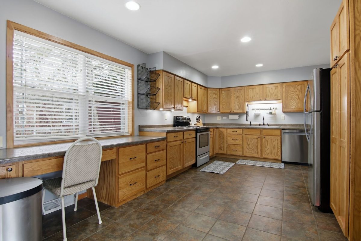 Residential at 211 11th Street, Altoona, WI 54720 — photo 27