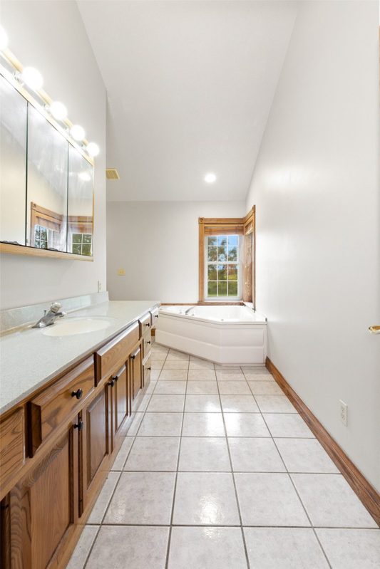 11124 Neperud Road, Osseo WI 54758 - Residential house for sale - MLS #1605287 - image18