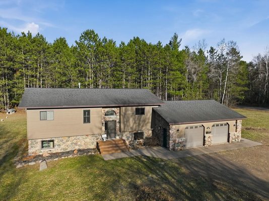 1021 N Trails End St Avenue Bruce WI 54819