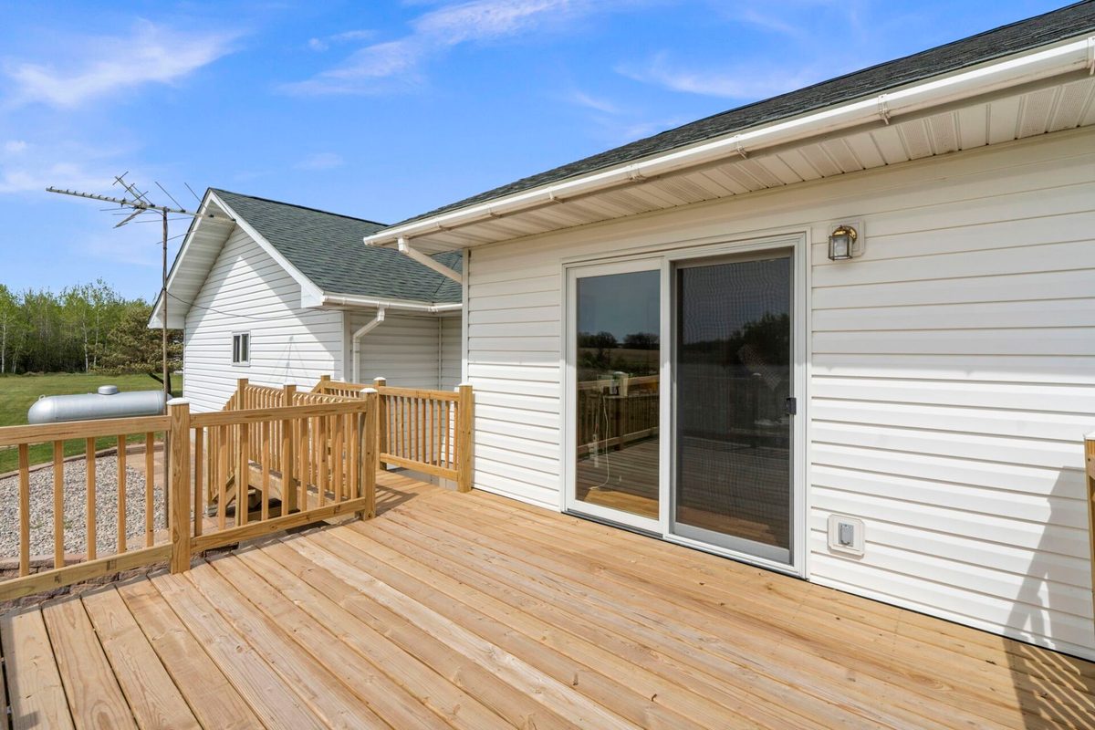 209 30th Street, Clear Lake WI 54005 - Residential house for sale - MLS #1601207 - image46