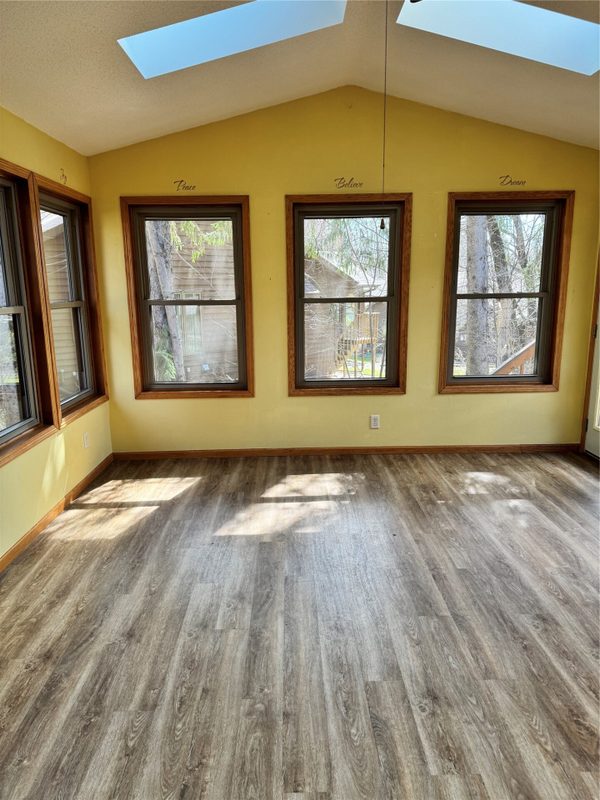 Residential at 945 Cambridge Court, Altoona, WI 54720 — photo 12