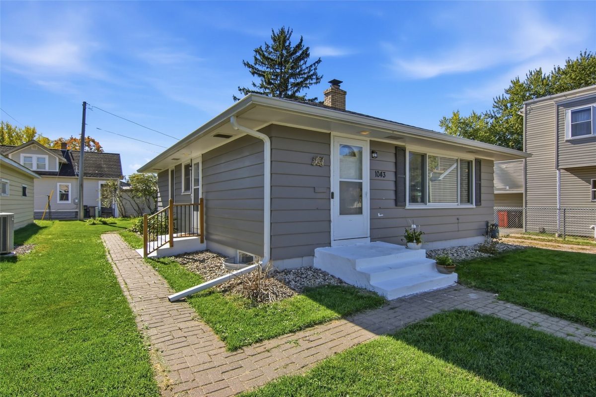 1043 Vine Street, Eau Claire WI 54703 - Residential house for sale - MLS #1605776 - image35