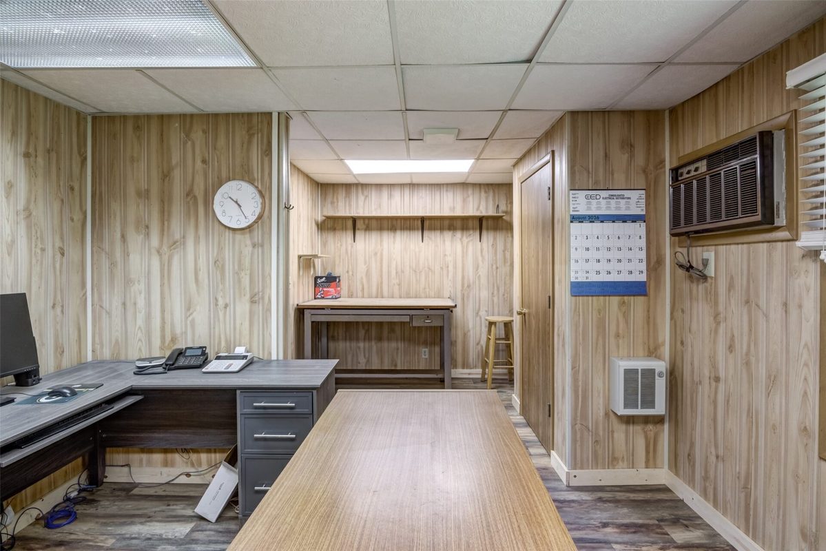 1900 60th Avenue, Eau Claire WI 54703 - Residential house for sale - MLS #1605778 - image32
