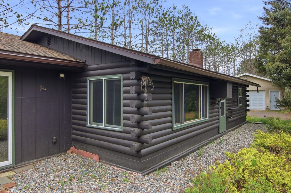 W 4753 Highway F, Springbrook, WI