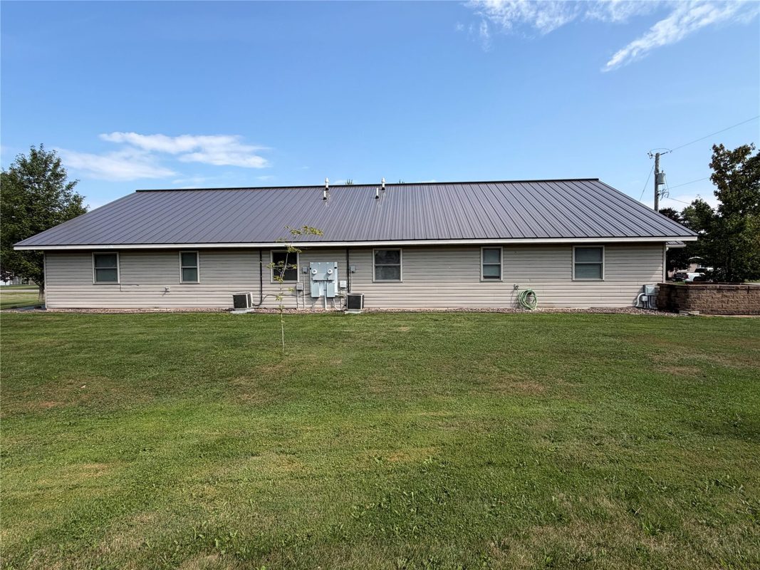 517 3rd St, Withee WI 54498 - ResidentialIncome house for sale - MLS #1604343 - image6