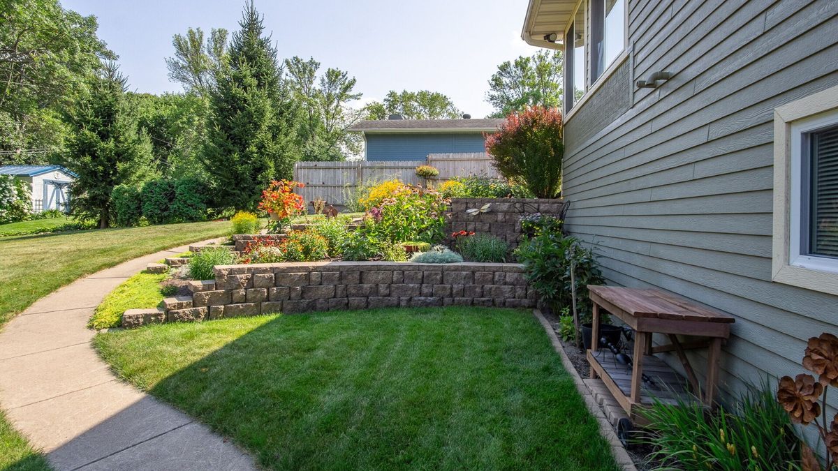 2229 Orchard Place, Eau Claire WI 54703 - Residential house for sale - MLS #1604403 - image12