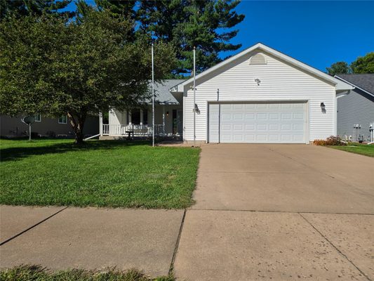 3228 Summerfield Drive Eau Claire WI 54701
