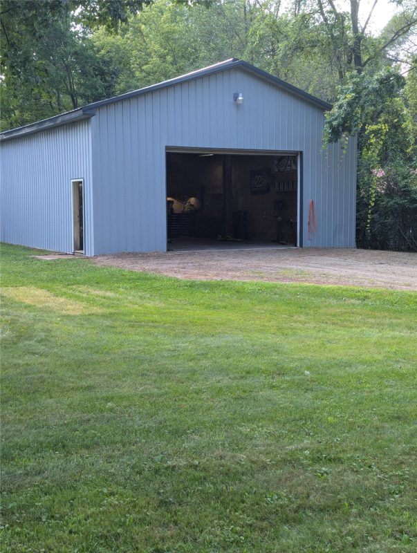 1706 Peterson Avenue, Eau Claire WI 54703 - Residential house for sale - MLS #1603939 - image23