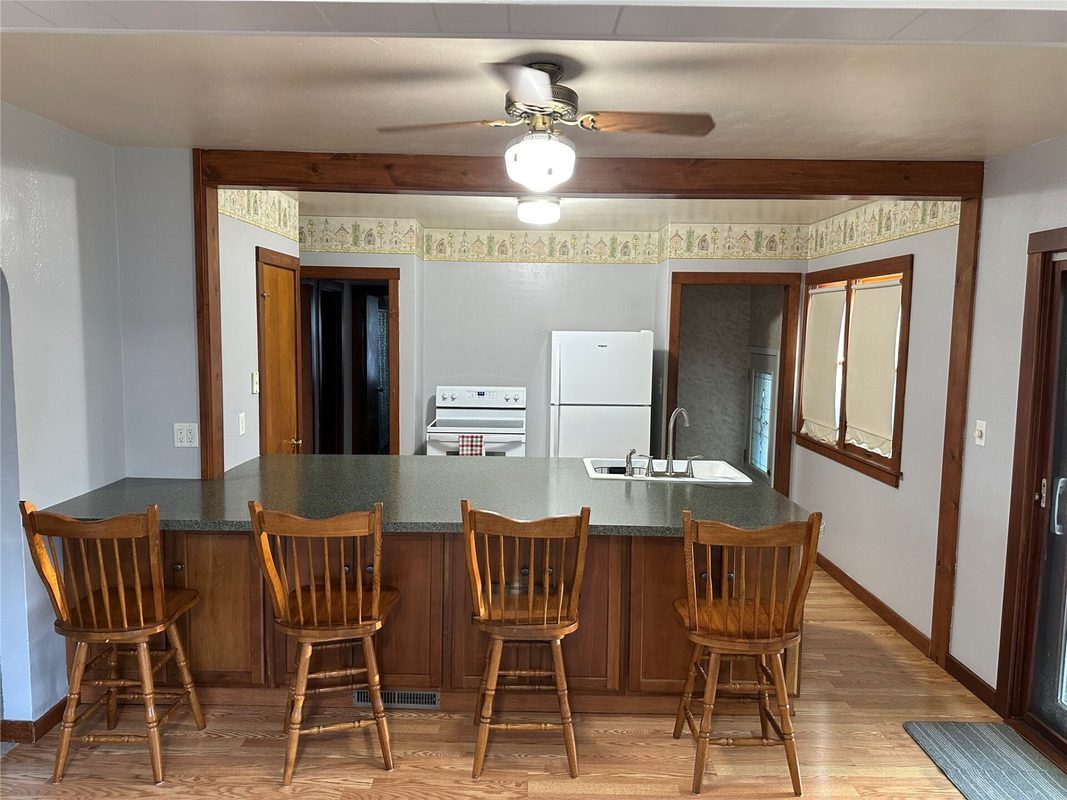 2741 Alpine Road, Eau Claire WI 54703 - Residential house for sale - MLS #1605146 - image2