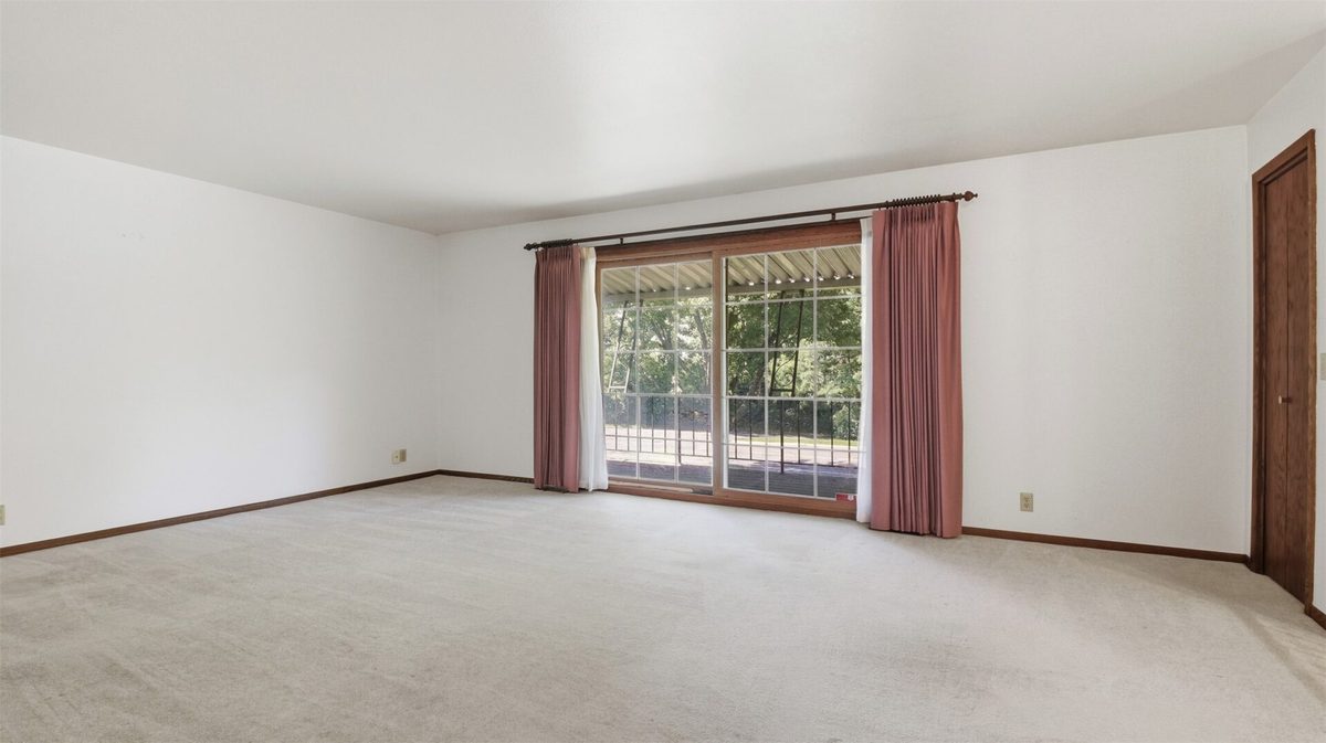 1544 Howard Avenue, Eau Claire WI 54703 - Residential house for sale - MLS #1602388 - image12