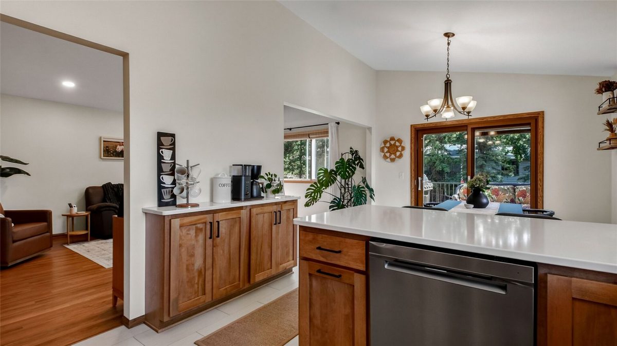 3309 Pointe Court, Eau Claire WI 54701 - Residential house for sale - MLS #1605029 - image11