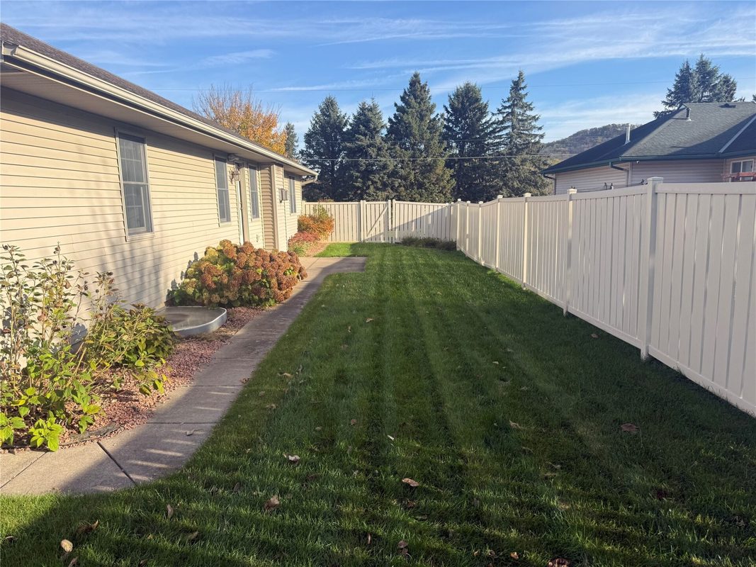 911 Windsong Lane, Onalaska WI 54650 - Residential house for sale - MLS #1606092 - image6