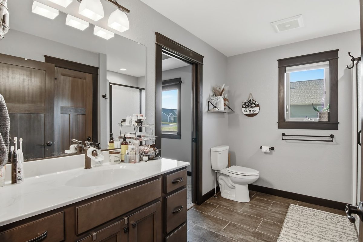 5642 Green Park Drive, Eau Claire WI 54703 - Residential house for sale - MLS #1600373 - image12