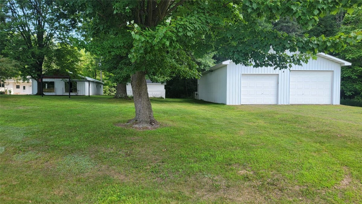 W7724 Bingham Road, Ladysmith, WI
