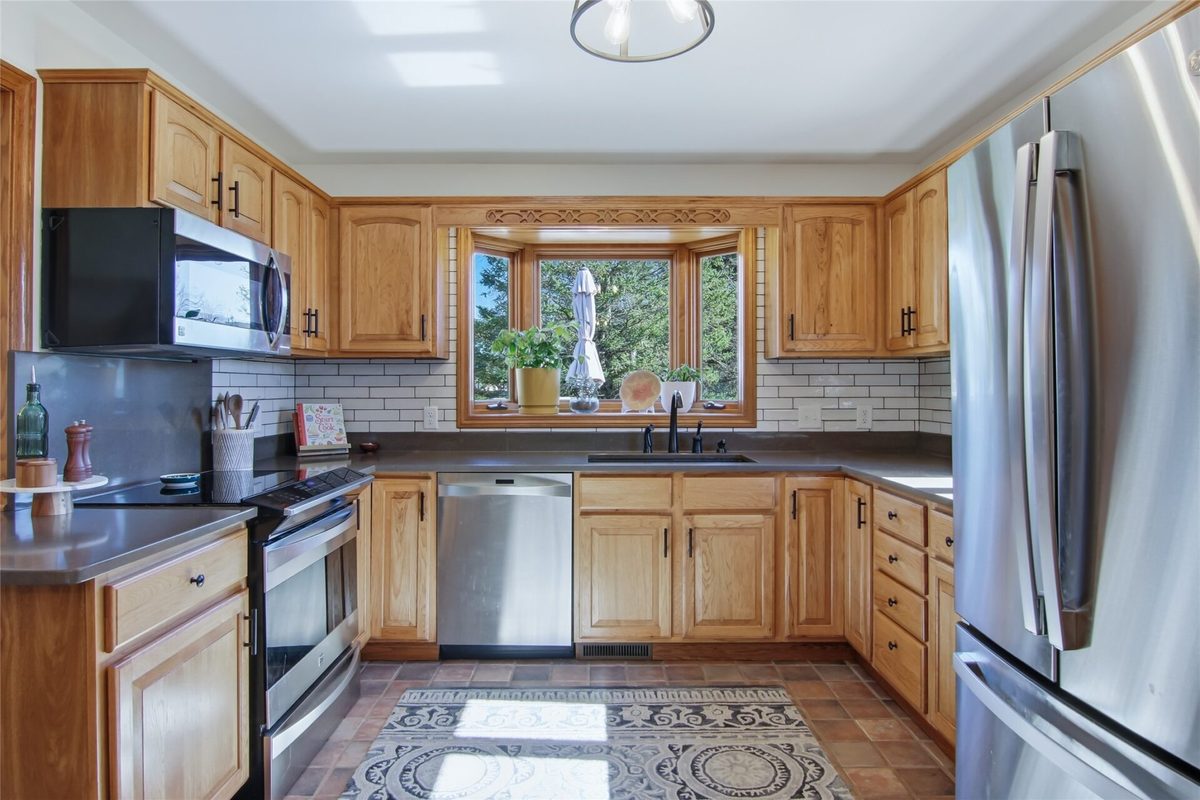 4321 Pine Meadow Drive, Eau Claire, WI — photo 5