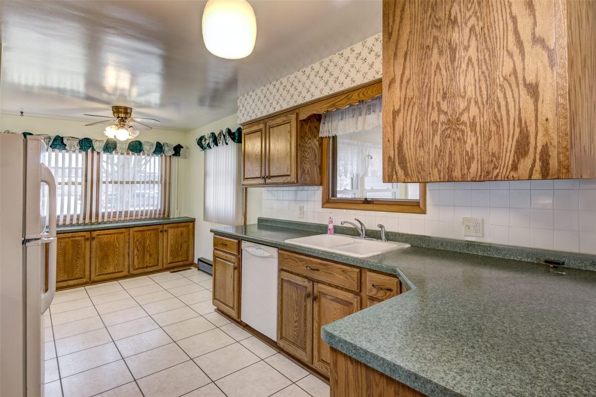248 Mills Street Cadott WI 54727 — photo 9
