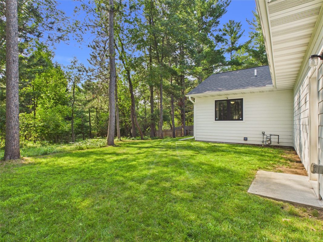 10764 August Lane, Hayward, WI