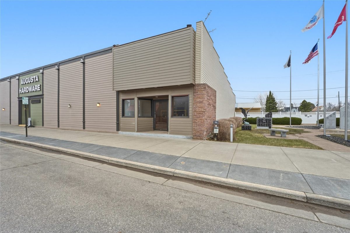 134 Lincoln Street, Augusta WI 54722 - CommercialSale house for sale - MLS #1599241 - image2