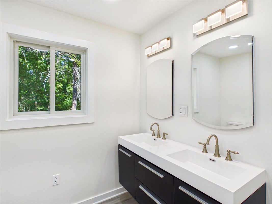 10721 Pinecrest Drive, Hayward WI 54843 - Residential house for sale - MLS #1603275 - image46