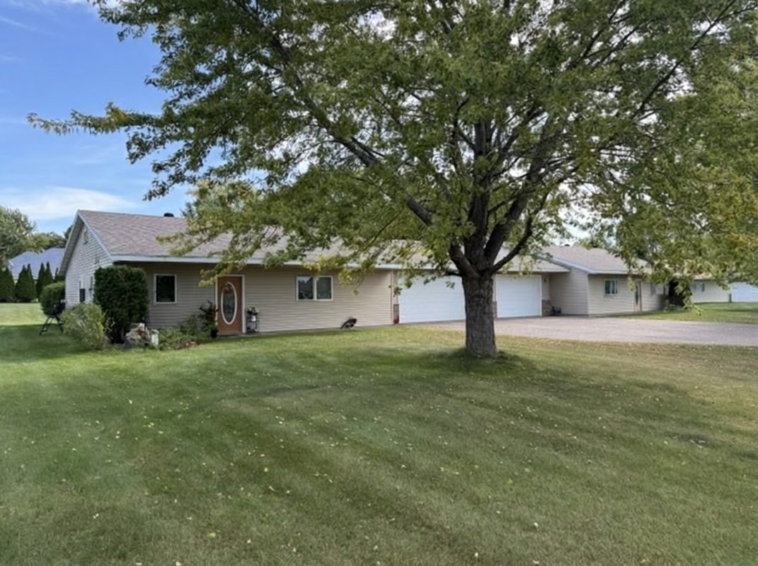 5653-5655 165th St E, Chippewa Falls WI 54729 - ResidentialIncome house for sale - MLS #1605844 - image2