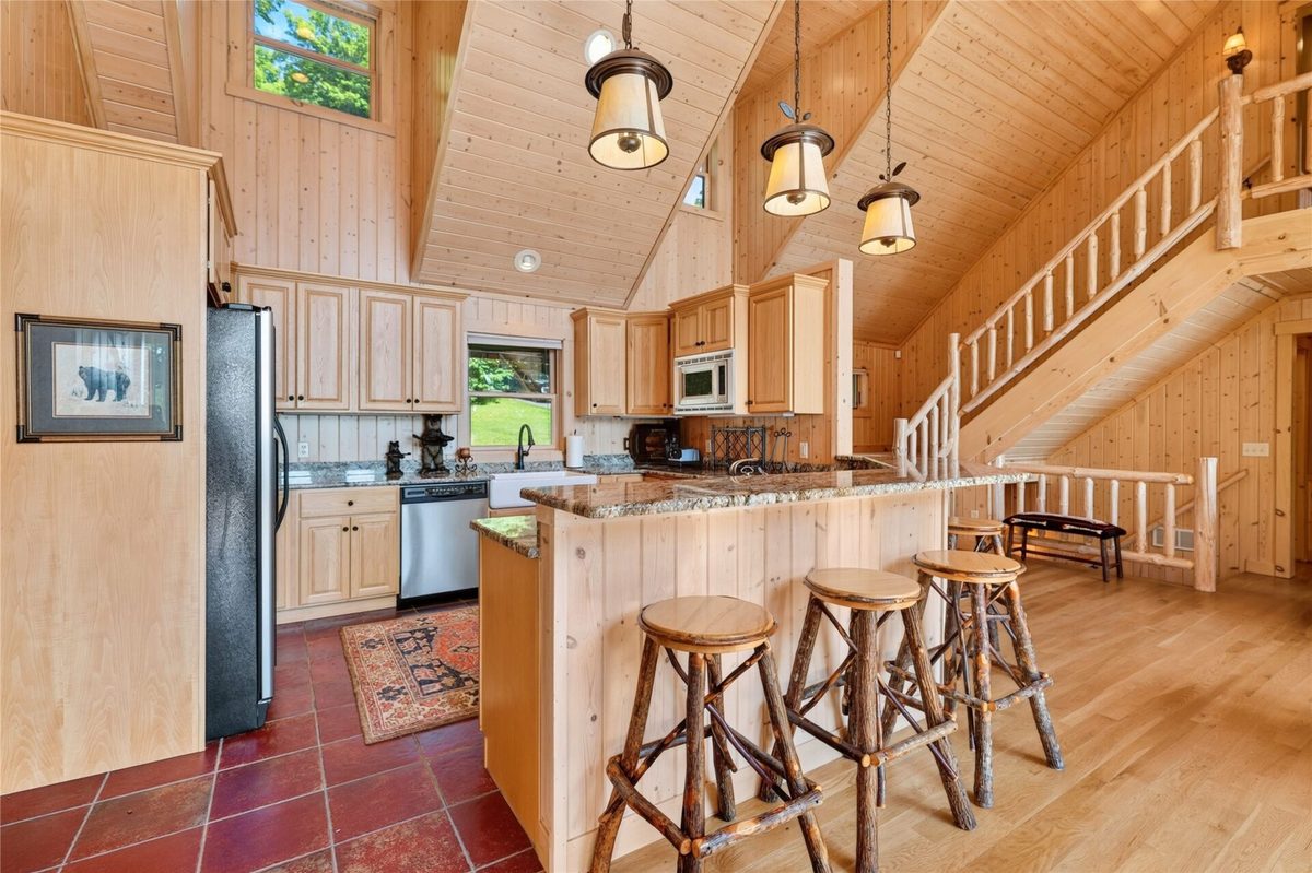 10896 Linden Road, Hayward WI 54843 - Residential house for sale - MLS #1604537 - image27