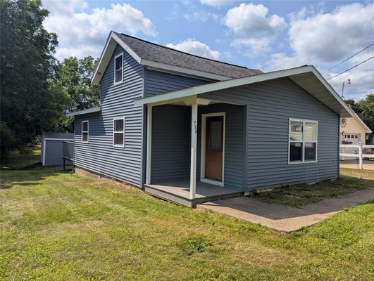 716 Lindoo Avenue Ladysmith WI 54848