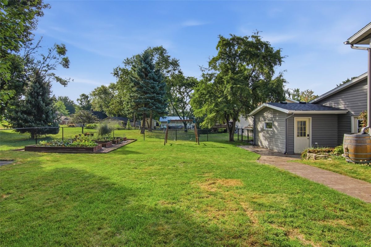 3721 Maywood Drive, Eau Claire WI 54703 - Residential house for sale - MLS #1604369 - image37
