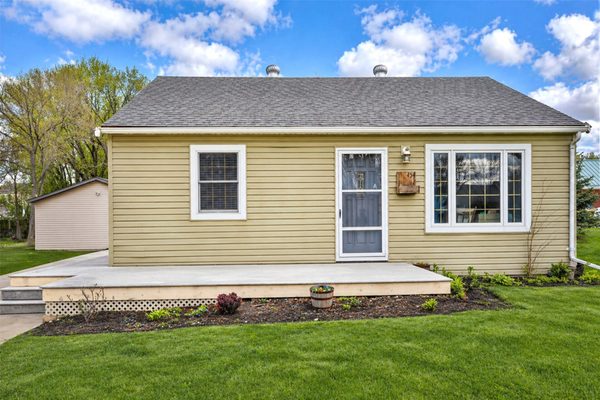 454 E Main Street Mondovi WI 54755