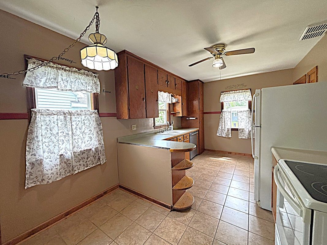 515 Oak Street, Spooner WI 54801 - Residential house for sale - MLS #1601745 - image10