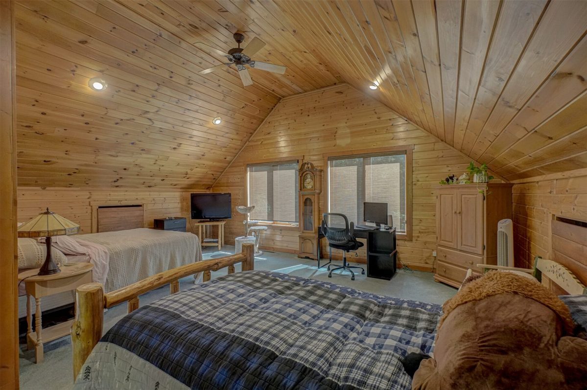 10696 W Otter Lane, Hayward WI 54843 - loft bedroom alternate view