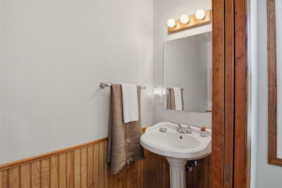 S5101 County Road B, Eau Claire WI 54701 - Residential house for sale - MLS #1599804 - image10