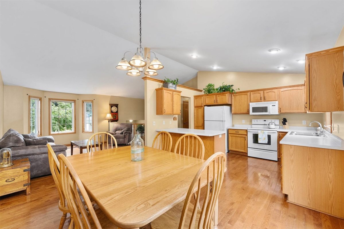 221 La Mans Lane, Eau Claire WI 54703 - Residential house for sale - MLS #1604868 - image13