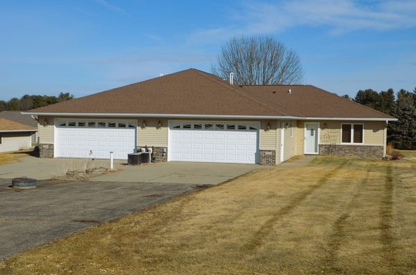 1220 Golf View Drive Mondovi WI 54755