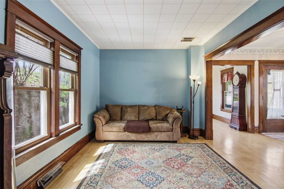 229 W Elm Street, Chippewa Falls, WI — photo 4