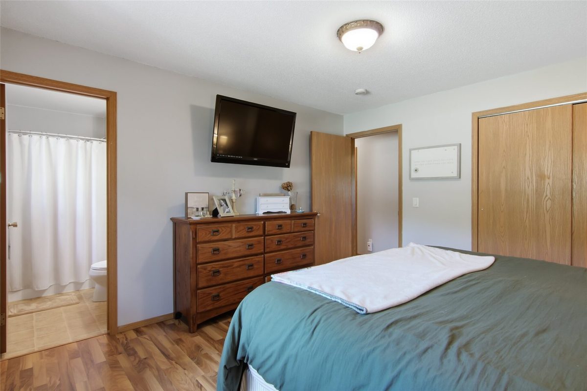 6903 Julius Drive, Eau Claire WI 54701 - Residential house for sale - MLS #1603732 - image14