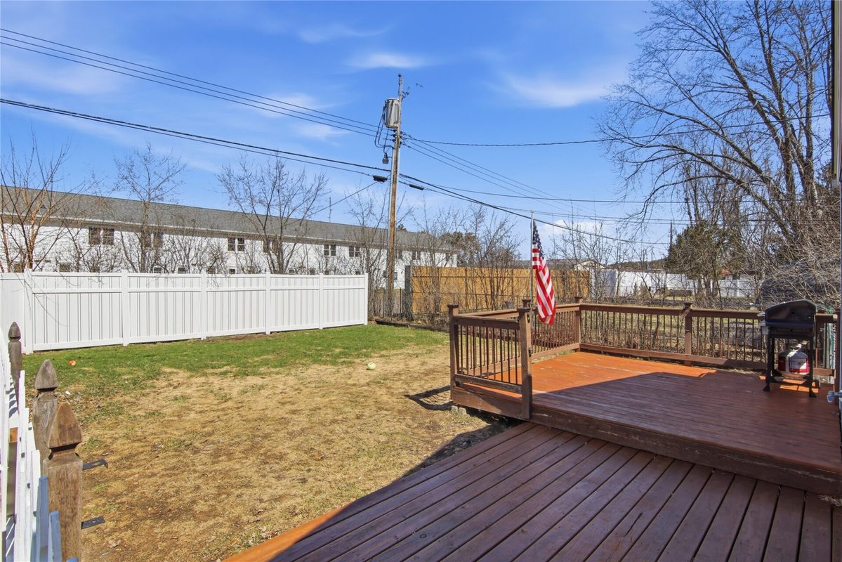 Residential at 211 11th Street, Altoona, WI 54720 — photo 38