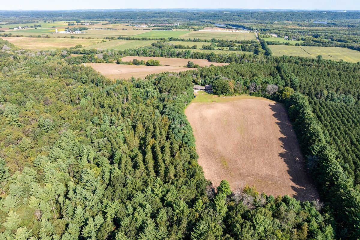 W5325 Jene Road, Eau Claire WI 54701 - Residential house for sale - MLS #1602433 - image49