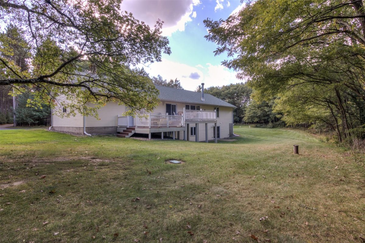 7180 Nine Mile Creek Road, Eau Claire, WI — photo 42