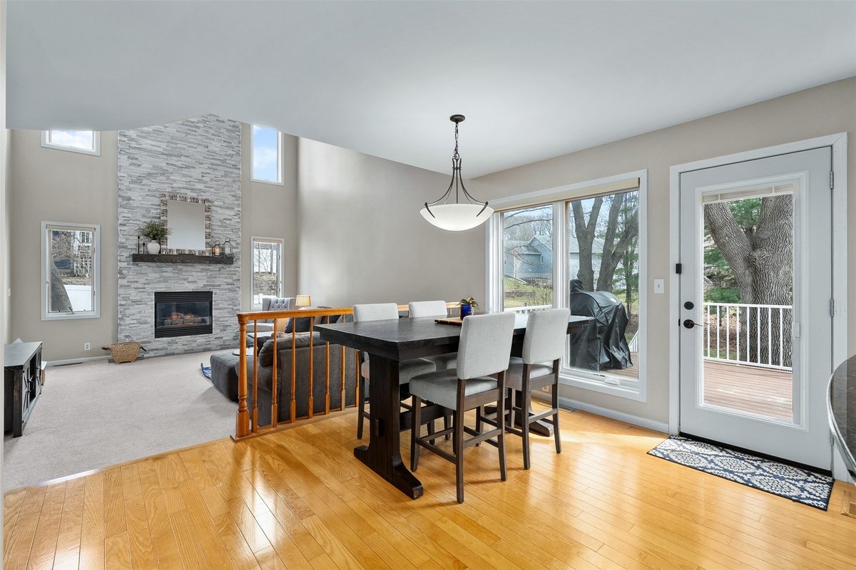 1011 Thompson Drive, Altoona, WI
