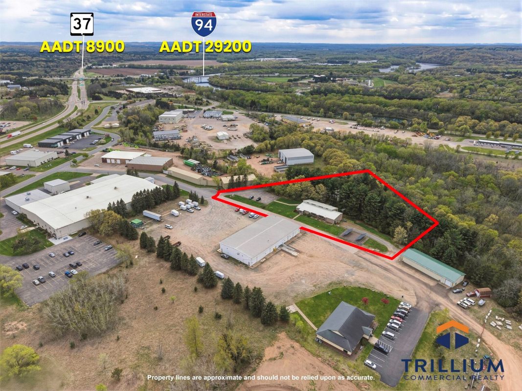 2720 Arbor Court, Eau Claire WI 54701 - CommercialSale house for sale - MLS #1601980 - image2