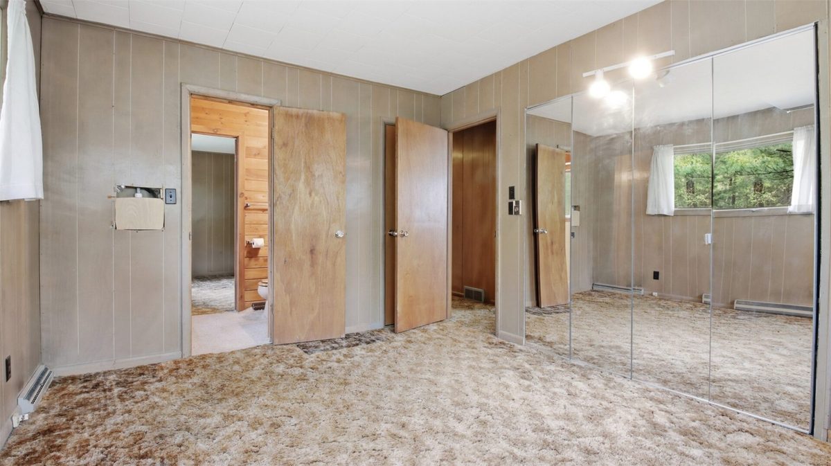 6092N West Shore Lane, Stone Lake, WI