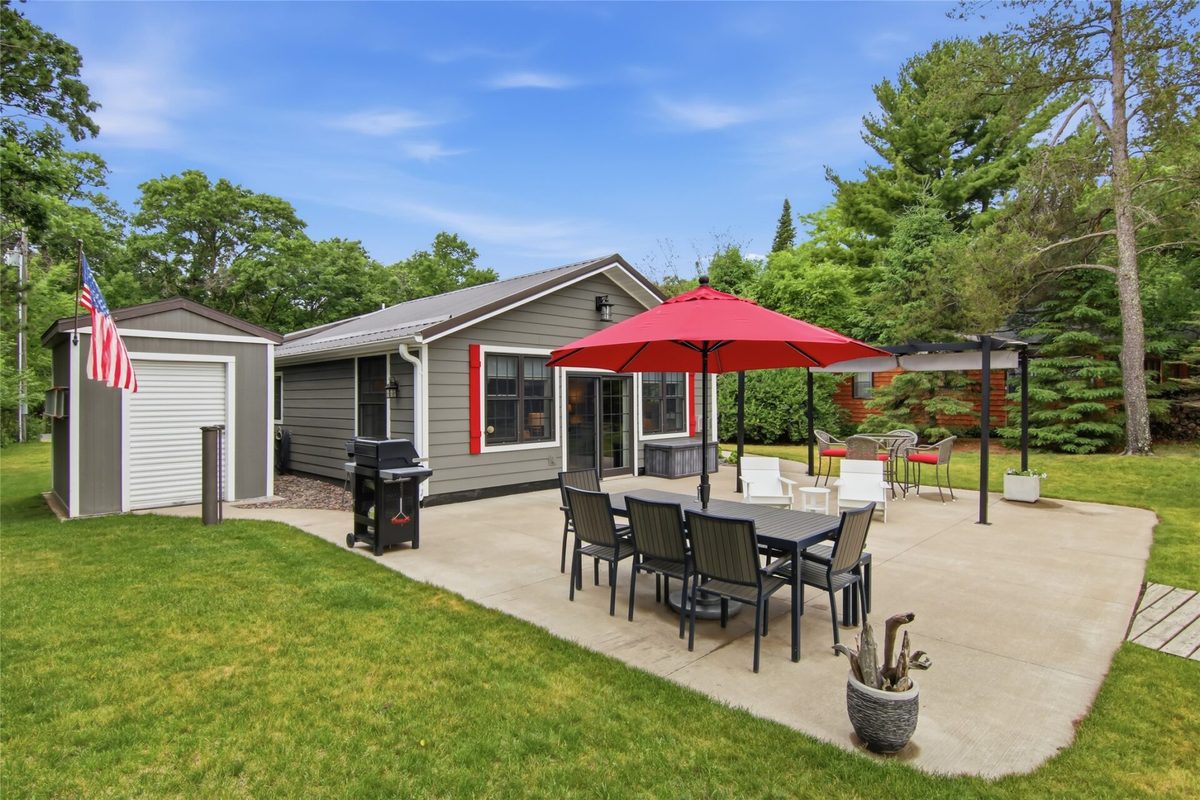 E6699 841st Avenue, Colfax, WI