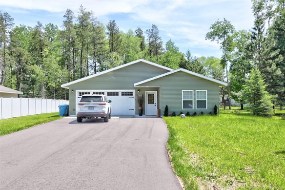10220 Metcalf Road, Hayward WI 54843 - Residential house for sale - MLS #1601686 - image1
