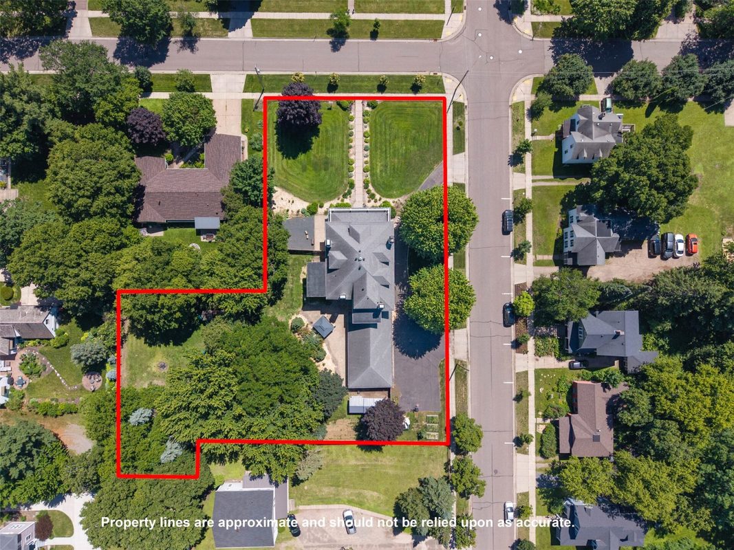 1328 Wilson Street, Eau Claire WI 54701 - Residential house for sale - MLS #1602780 - image47
